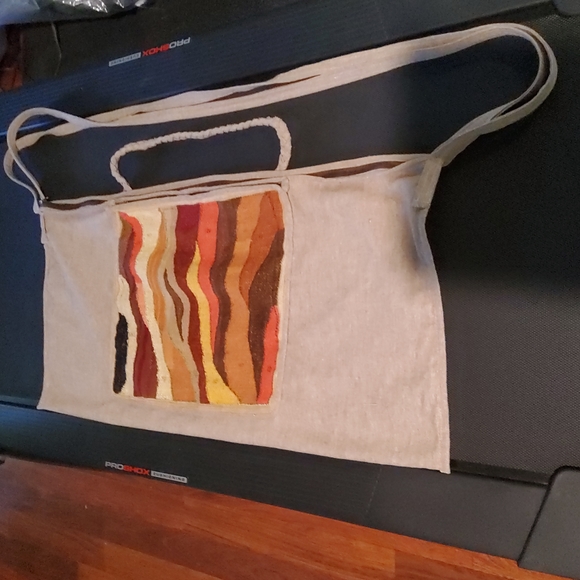 Hitch Hikers Flimsy Jute Bag - Picture 2 of 10